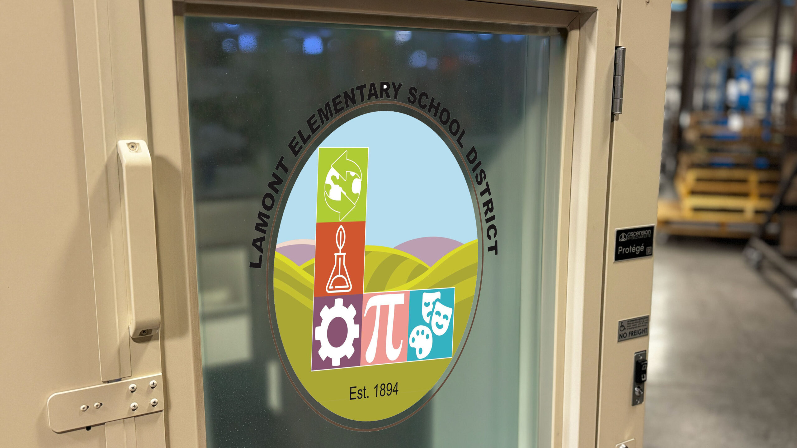 A Protégé lift at Lamont Elementary School